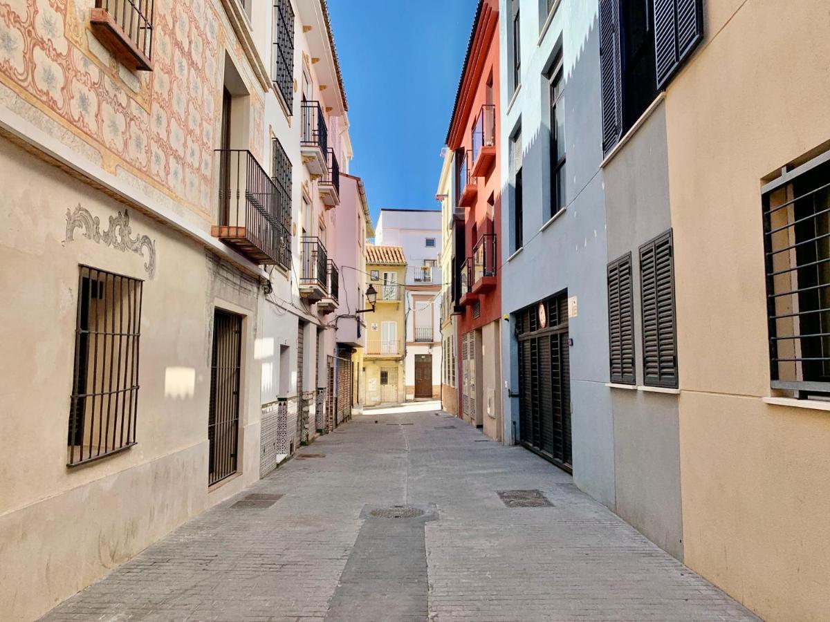 Homely Malaga Refino Bajo G6 Y F6 Exterior photo
