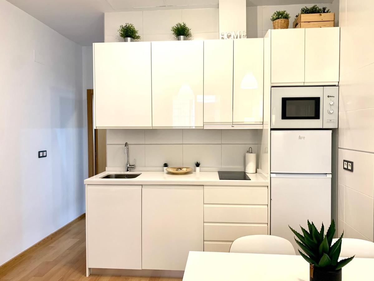 Homely Malaga Refino Bajo G6 Y F6 Exterior photo
